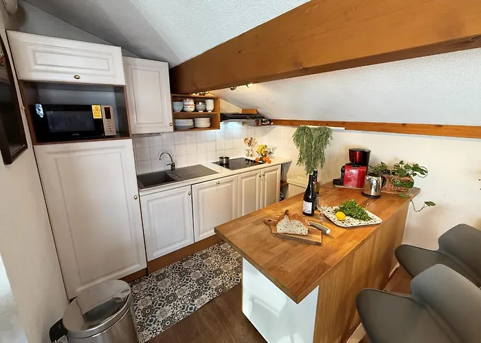 & Panoramic View - Happy Chamonix